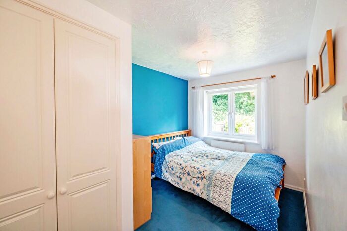 3 Bedroom Link Detached House For Sale In Combroke Grove, Hatton Park, Warwick, CV35