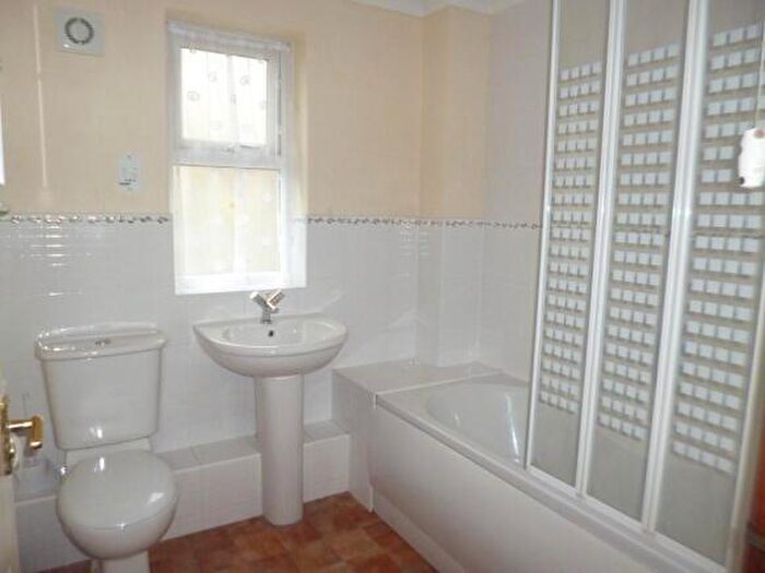 2 Bedroom Terraced House To Rent In Maple Grove, Holbeach, PE12