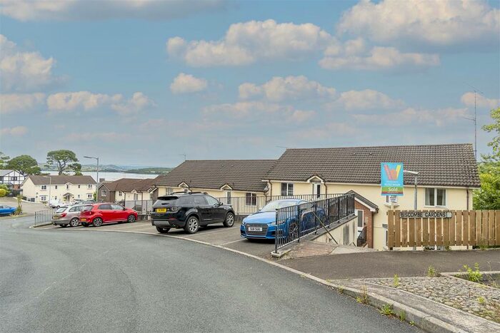 2 Bedroom Apartment To Rent In Biscombe Gardens, Saltash, PL12