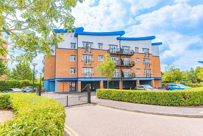 2 Bedroom Flat For Sale In Luscinia View, Napier Road, Reading, RG1