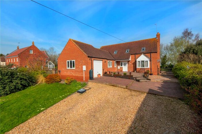 4 Bedroom Bungalow For Sale In Station Street, Rippingale, Bourne, Lincolnshire, PE10