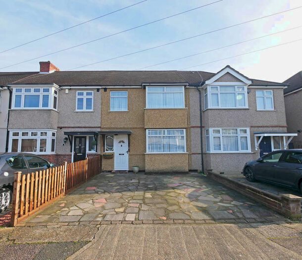 3 Bedroom Terraced House To Rent In Denecroft Crescent, Uxbridge, UB10