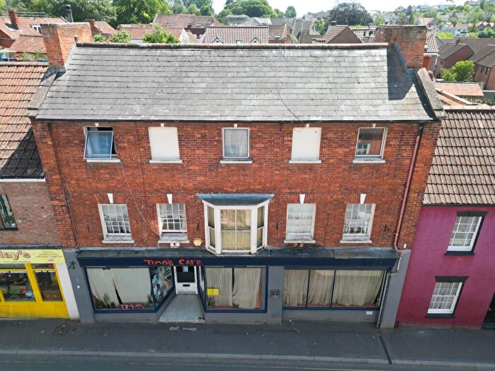 Flat For Sale In - Benedict Street, Glastonbury, BA6