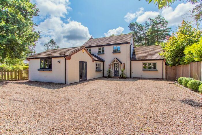 5 Bedroom Detached House For Sale In Pineheath Road, High Kelling, Holt, NR25