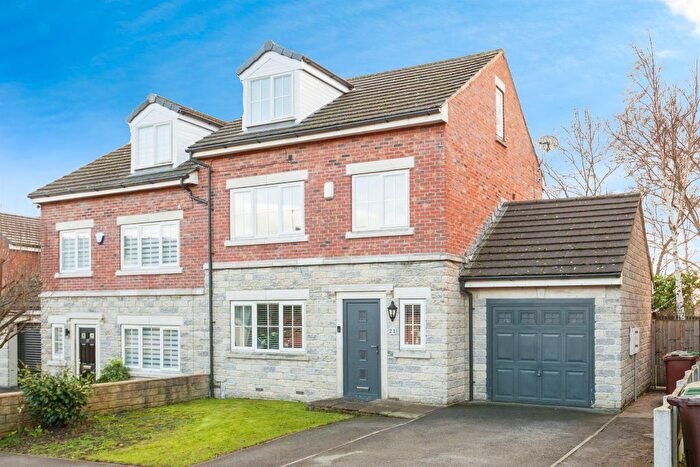 3 Bedroom Semi-Detached House For Sale In Meadowfield Rise, Stanley, Wakefield, WF3