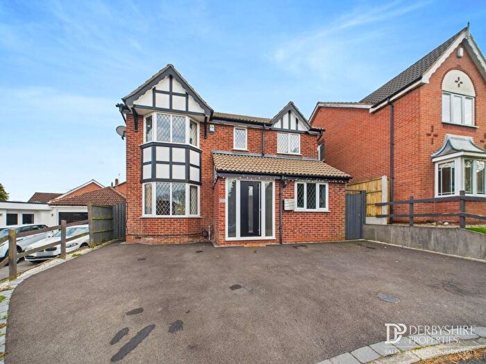 4 Bedroom Detached House For Sale In Sough Road, South Normanton, Alfreton, DE55