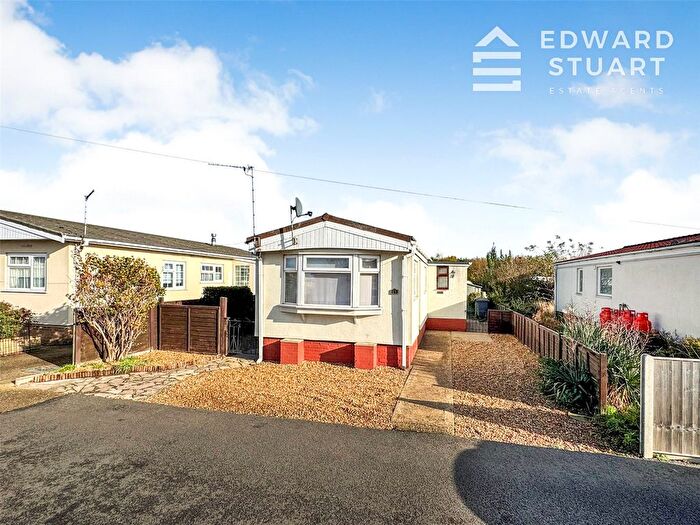 1 Bedroom Park Home For Sale In Beverley Court, Pioneer Park, Eye, Peterborough, PE6