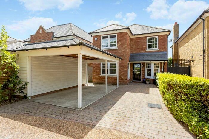 4 Bedroom Detached House To Rent In Beechwood Close, East Peckham, Tonbridge, TN12