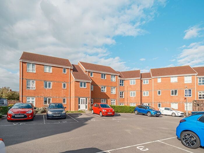 2 Bedroom Flat For Sale In Wallsend, Tyne And Wear, NE28