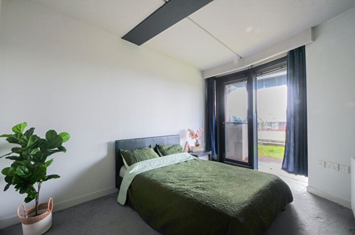 2 Bedroom Flat To Rent In Woodfield Road, Broadheath, Altrincham, WA14