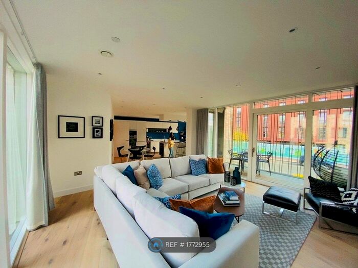 2 Bedroom Flat To Rent In Rudduck Way, Cambridge, CB3