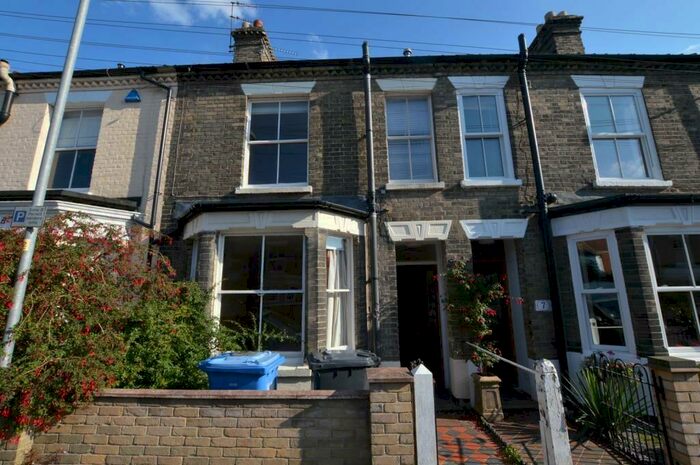 3 Bedroom Terraced House To Rent In Trix Road, Norwich, NR2