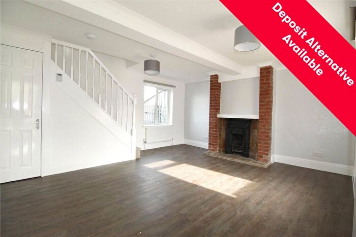 2 Bedroom End Of Terrace House To Rent In Dufty Buildings, South Liberty Lane, Bristol, BS3