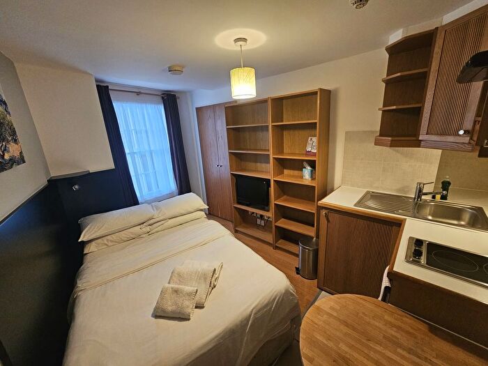 Studio To Rent In Cartwright Gardens, Bloomsbury, WC1H