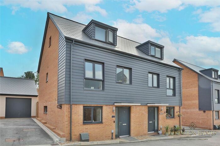 3 Bedroom Semi-Detached House For Sale In Bal Road, Callington, Cornwall, PL17