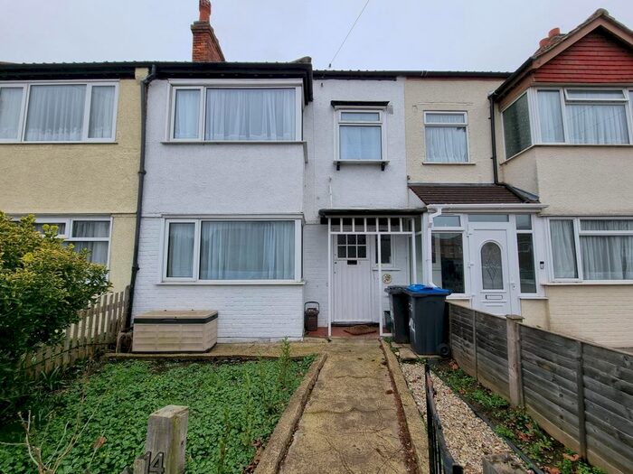 3 Bedroom Terraced House To Rent In Meopham Road, Mitcham, Surrey, CR4