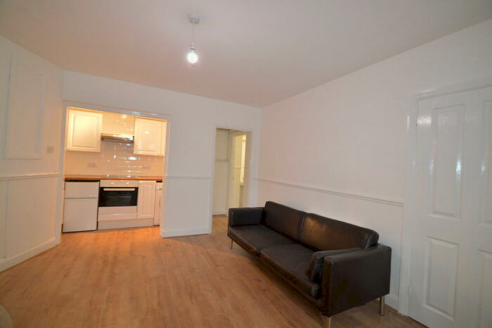 1 Bedroom Ground Flat To Rent In Shooters Hill Road, Shooters Hill, London, SE3