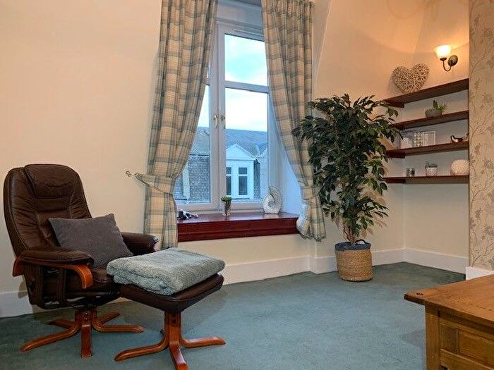 1 Bedroom Flat To Rent In Wallfield Crescent, Rosemount, Aberdeen, AB25