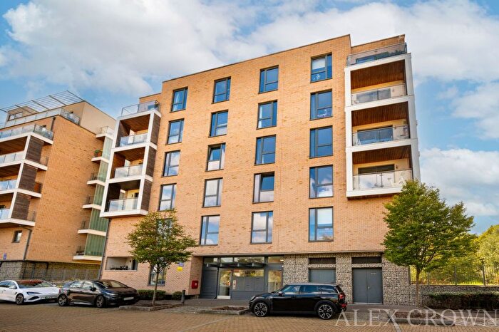 2 Bedroom Flat To Rent In Copper Court, Essex Wharf, Clapton, E5
