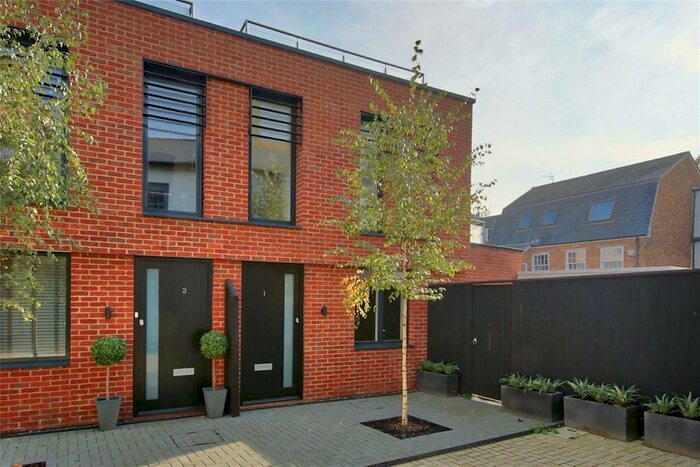 3 Bedroom Terraced House To Rent In Old Bakery Mews, Hampton Wick, Kingston Upon Thames, KT1