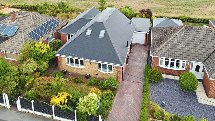 3 Bedroom Detached Bungalow For Sale In Chartwell Avenue, Wingerworth, Chesterfield, S42