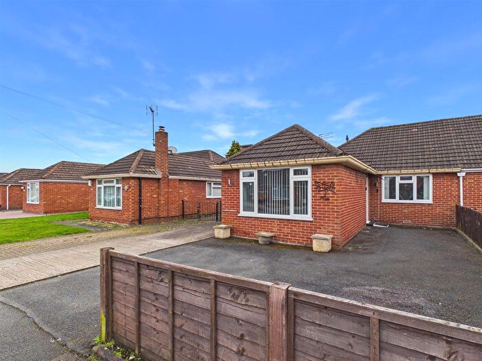 3 Bedroom Semi Detached Bungalow For Sale In Breinton Way, Longlevens, Gloucester, GL2