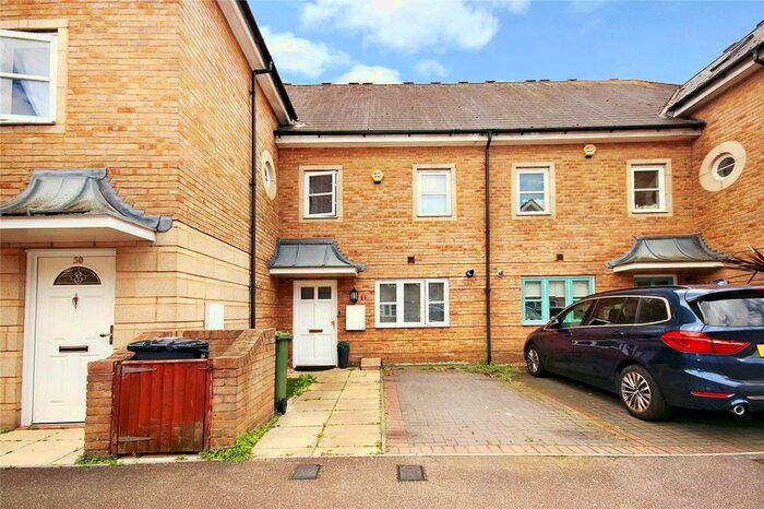 3 Bedroom Terraced House To Rent In Simmons Drive, Dagenham, Essex, RM8