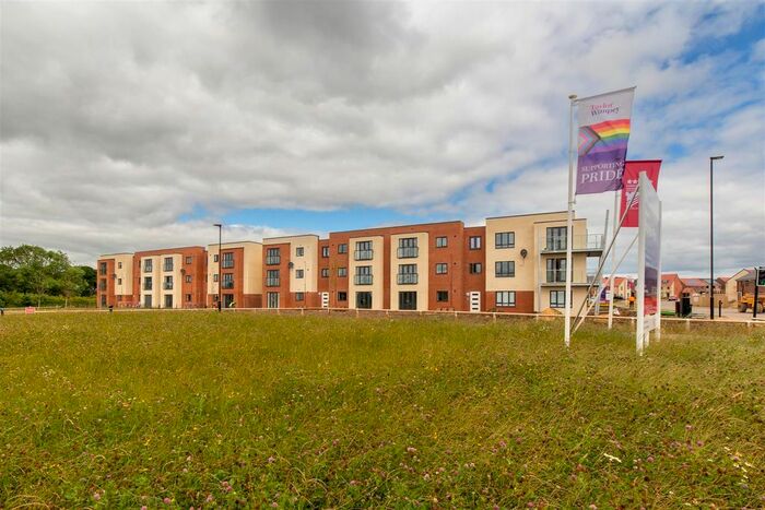 2 Bedroom Flat To Rent In Sunflower Drive, Newcastle Upon Tyne, NE13