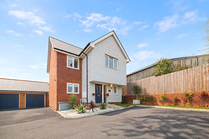 3 Bedroom Detached House For Sale In Brocks Mead, The Endway, Great Easton, CM6