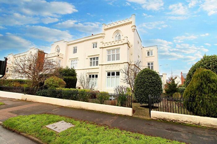 1 Bedroom Apartment For Sale In Tuscany House, Warwick Place, Leamington Spa, CV32