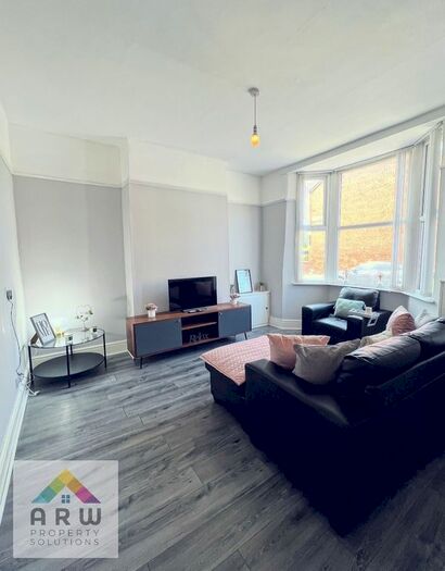 3 Bedroom Flat To Rent In Southbank Road, Liverpool, Merseyside, L7