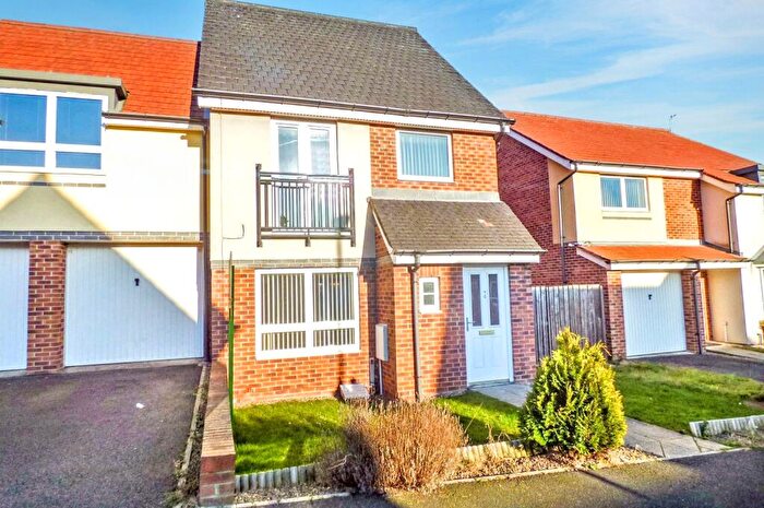 3 Bedroom Semi-Detached House To Rent In Howard Walk, Ashington, Northumberland, NE63