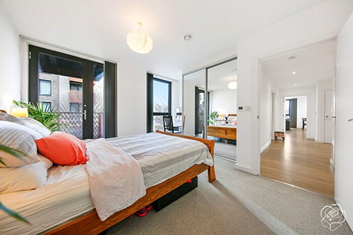 3 Bedroom Flat For Sale In Carriage House, Leyton Road, Stratford, E15