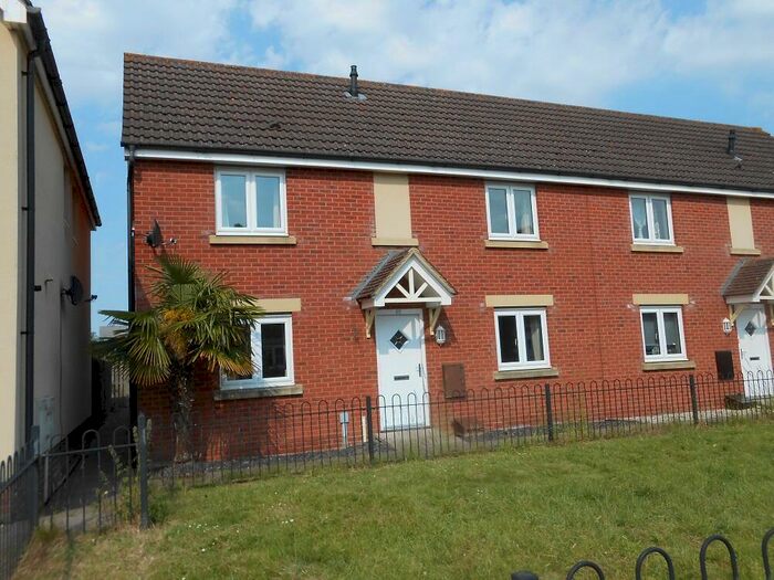 3 Bedroom Semi-Detached House For Sale In Sovereign Fields, Mickleton, GL55