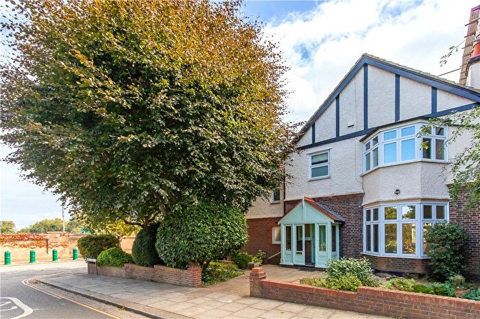 5 Bedroom Detached House To Rent In Marryat Road, Wimbledon, SW19