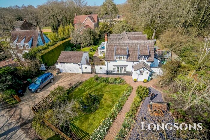 4 Bedroom Detached House For Sale In Mere Road, Stow Bedon, NR17