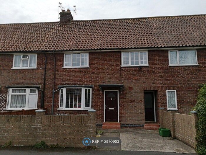 2 Bedroom Terraced House To Rent In Crossfield Crescent, York, YO19