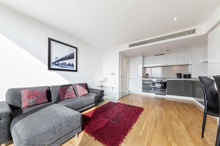 1 Bedroom Flat To Rent In Marsh Wall, Canary Wharf, E14