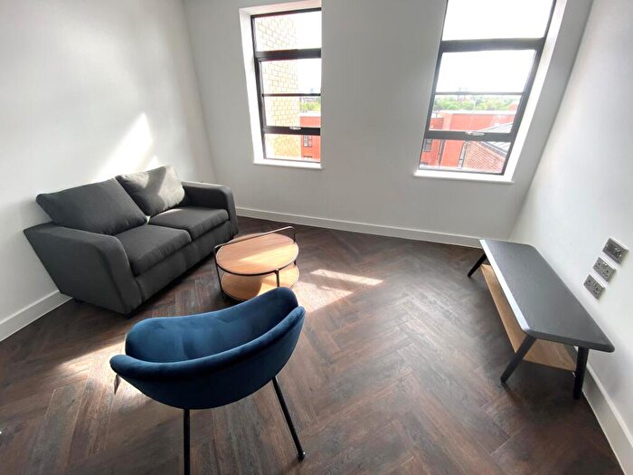 1 Bedroom Apartment To Rent In Heaton House, B1