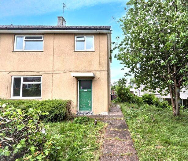 3 Bedroom Semi-Detached House For Sale In Castle Hill, Eckington, Sheffield, S21