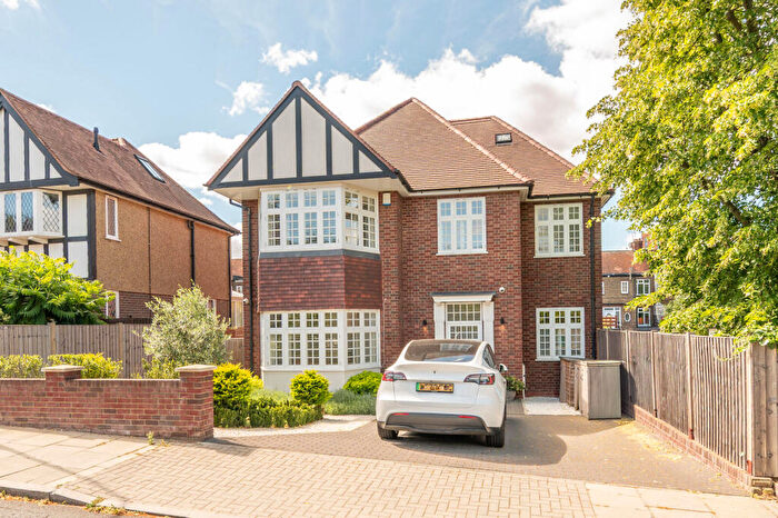 5 Bedroom Detached House To Rent In Grendon Gardens, Wembley Park, Wembley, HA9