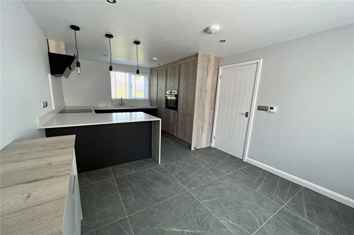 1 Bedroom Maisonette To Rent In Heronbridge Close, Westlea, Swindon, SN5