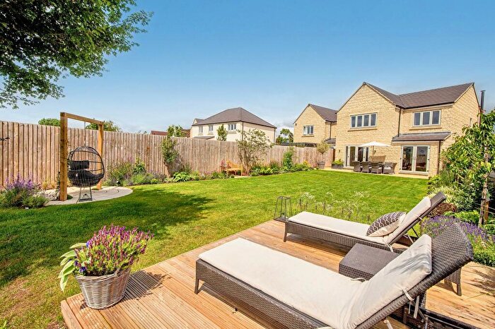 4 Bedroom Detached House For Sale In Causeway End, Nr Malmesbury, SN15