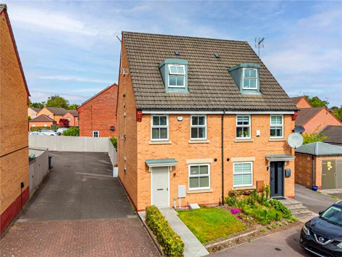 3 Bedroom Semi-Detached House For Sale In Swallow Crescent, Ravenshead, Nottingham, Nottinghamshire, NG15