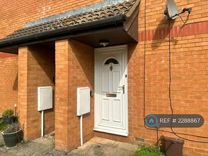 Studio To Rent In Willow Way, Toddington, Dunstable, LU5