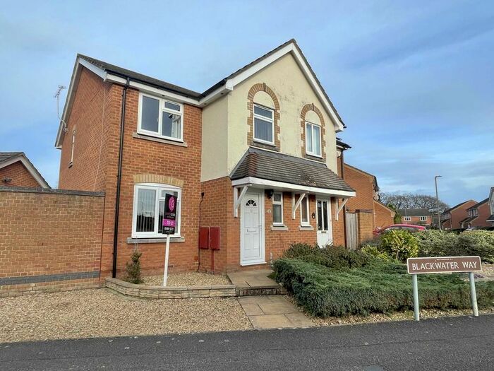 3 Bedroom Semi-Detached House To Rent In Blackwater Way, Didcot, OX11