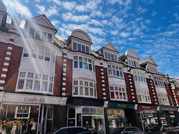 2 Bedroom Apartment To Rent In South Street, Eastbourne, BN21