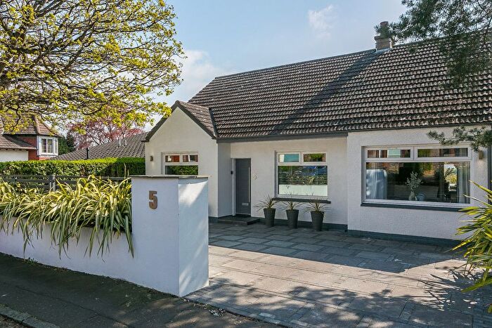 3 Bedroom Detached Bungalow For Sale In Hillview Terrace, Corstorphine, Edinburgh, EH12