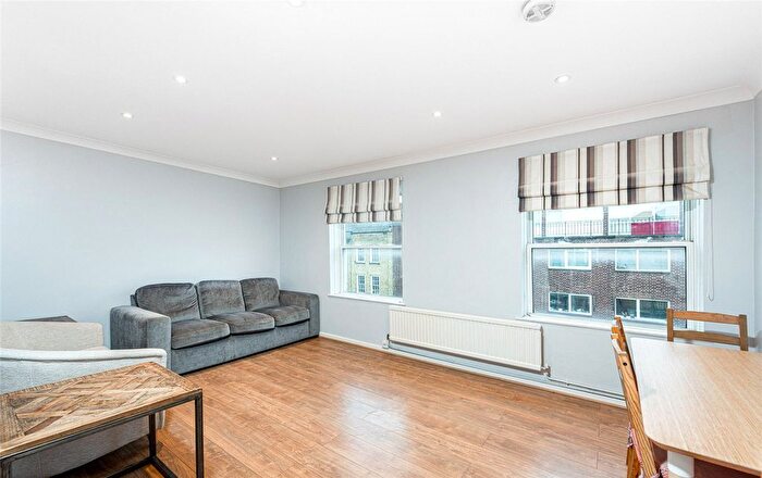 3 Bedroom Flat For Sale In Warwick Way, London, SW1V