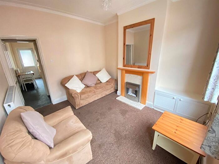 2 Bedroom Terraced House To Rent In Cecil Street, Derby, - Students /, DE22